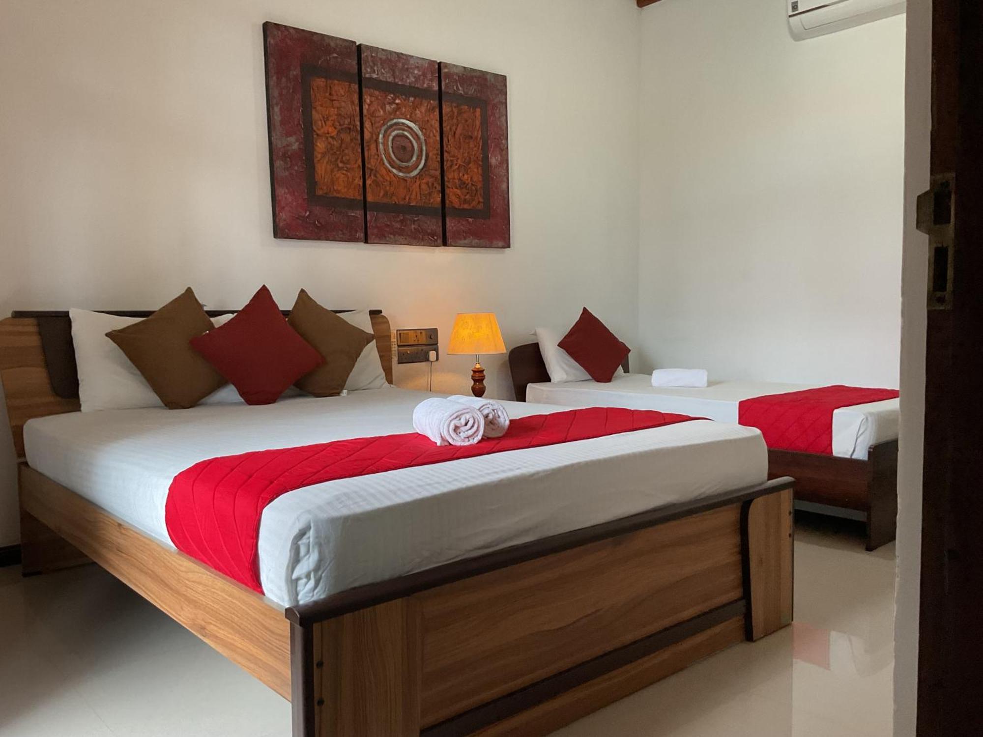 River Breeze Villa Bentota Esterno foto