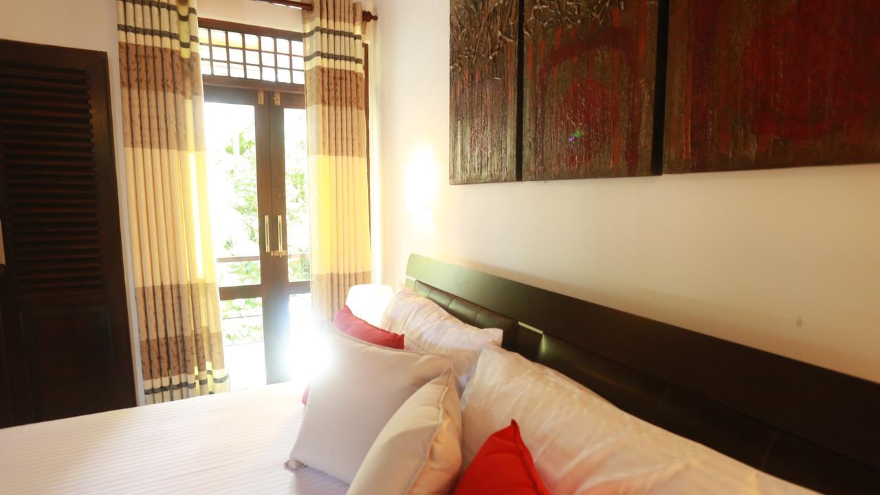 River Breeze Villa Bentota Esterno foto